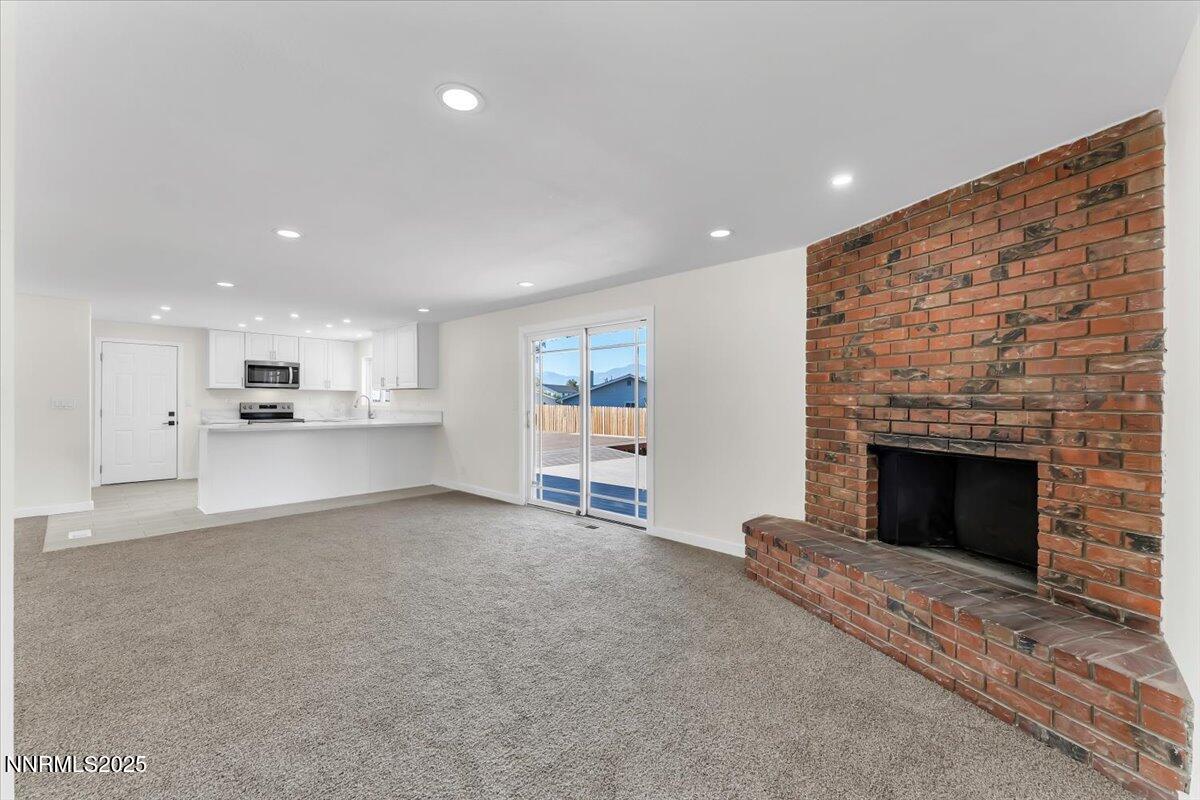 6815 Prestwick Circle Reno, NV 89502 - Photo 4 of 23 04-6815 Prestwick Cir Reno NV 89502 (9 o