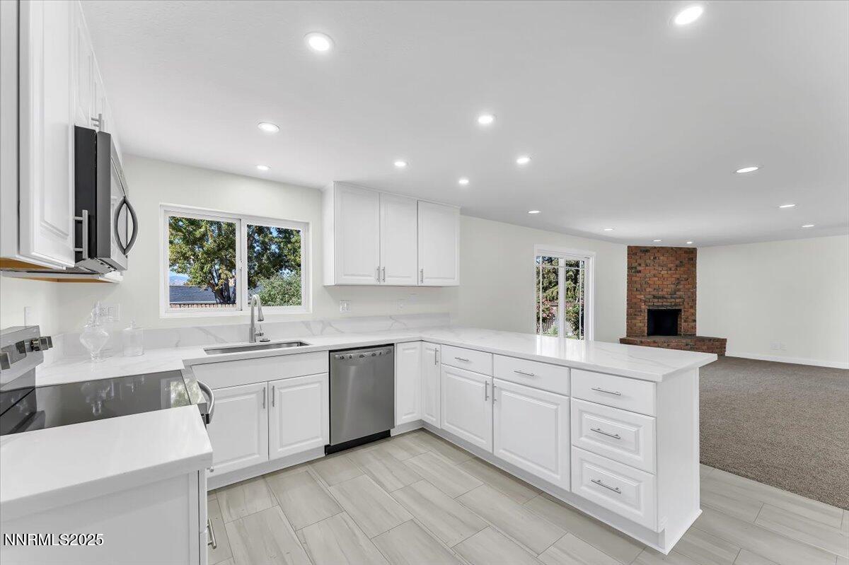 6815 Prestwick Circle Reno, NV 89502 - Photo 6 of 23 08-6815 Prestwick Cir Reno NV 89502 (18