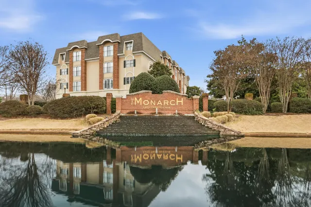 $1,900 | 5400 Park Avenue, Unit 306, Memphis, TN 38119