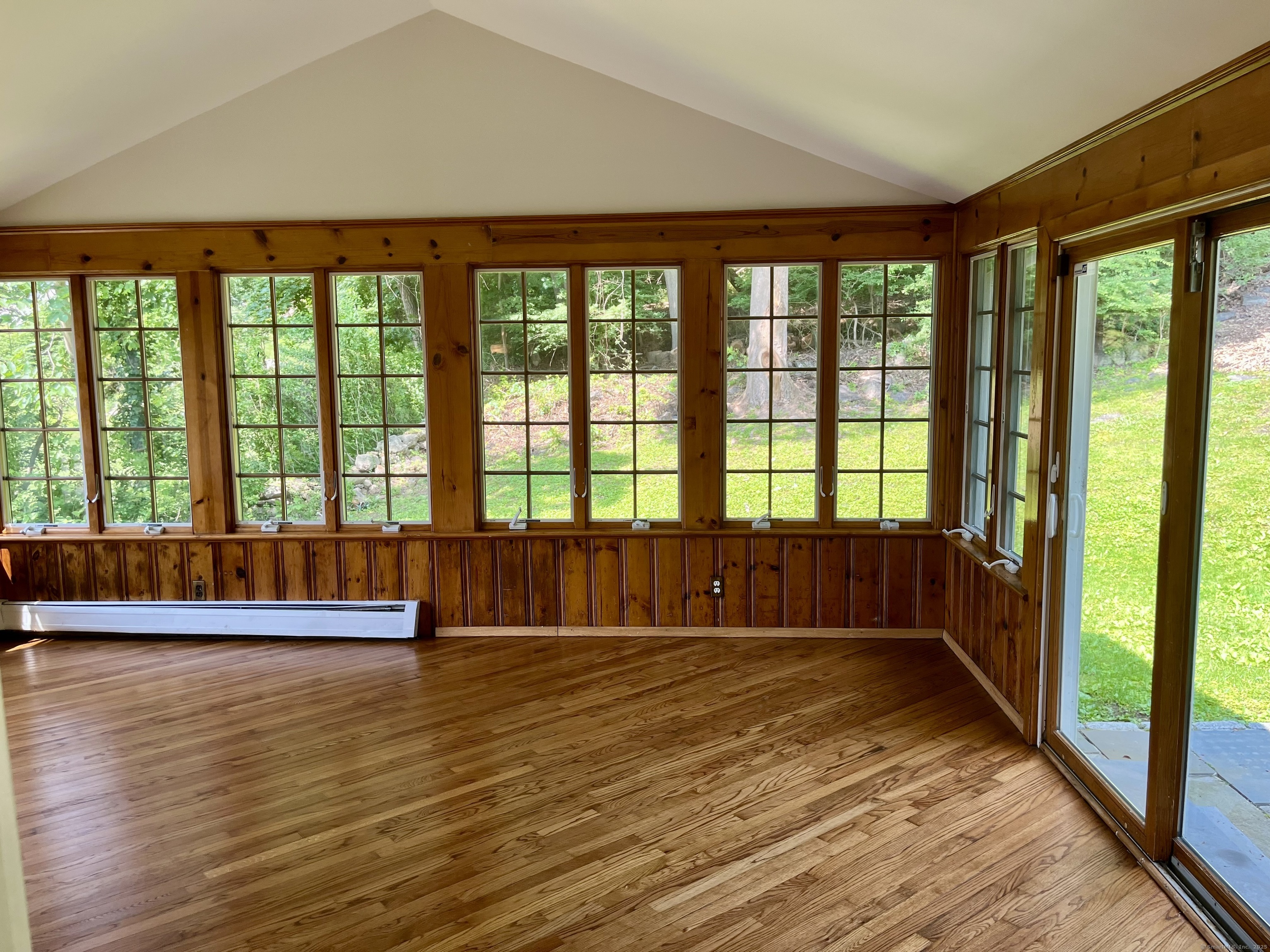 11 Cornwall Road Norwalk, CT 06850 - Photo 11 of 18