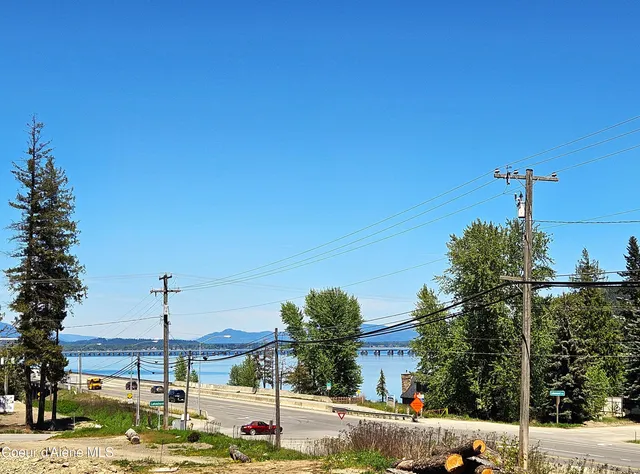 $349,000 | 50 Smokehouse Road, Sagle, ID 83860