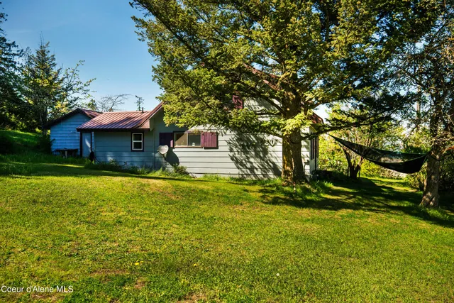$349,000 | 50 Smokehouse Road, Sagle, ID 83860