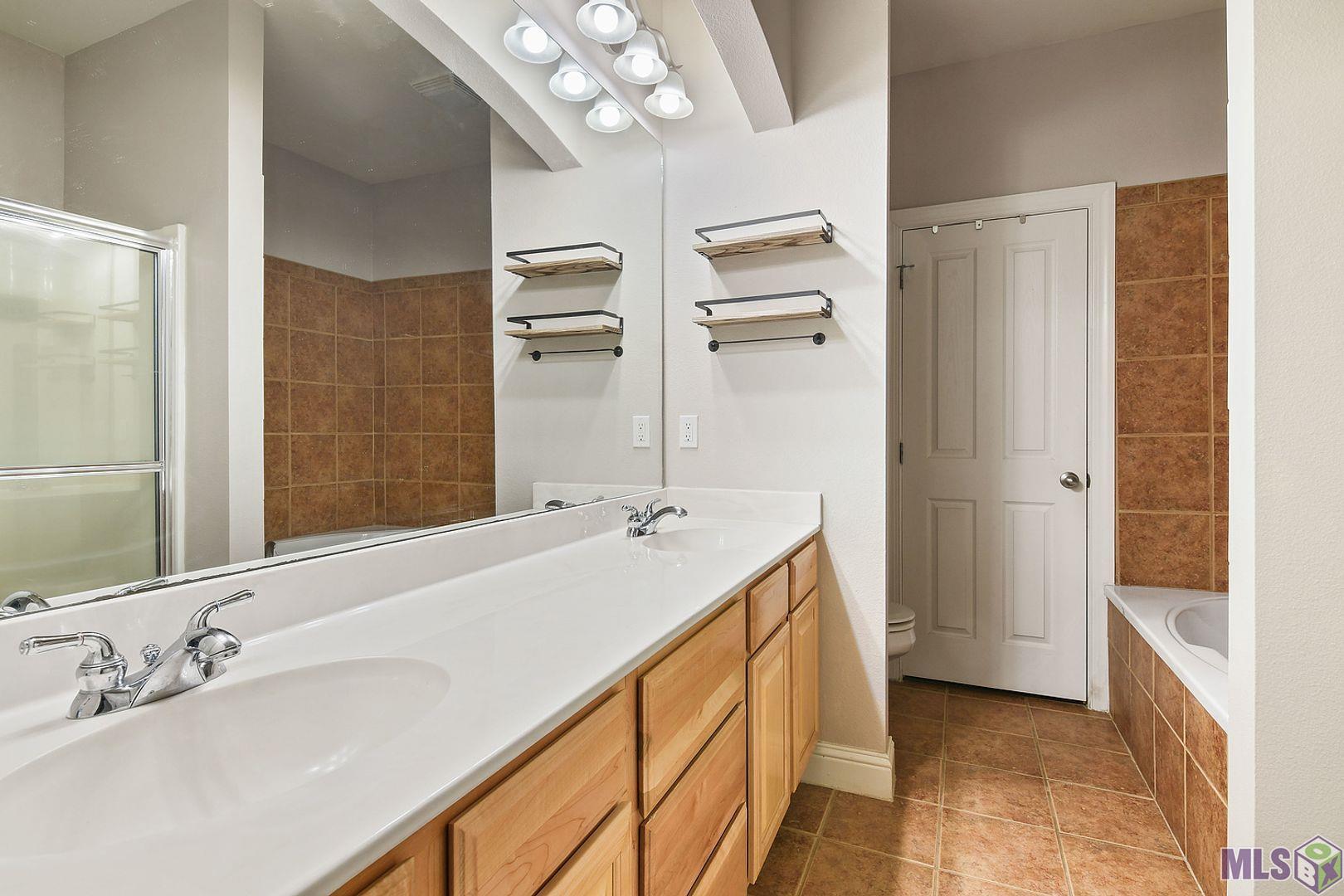 809 Summer Breeze Drive, Unit 204 Baton Rouge, LA 70810 - Photo 11 of 11