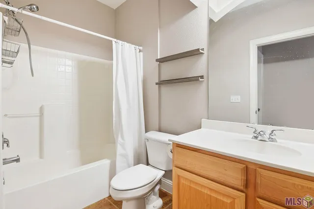 $1,650 | 809 Summer Breeze Drive, Unit 204, Baton Rouge, LA 70810