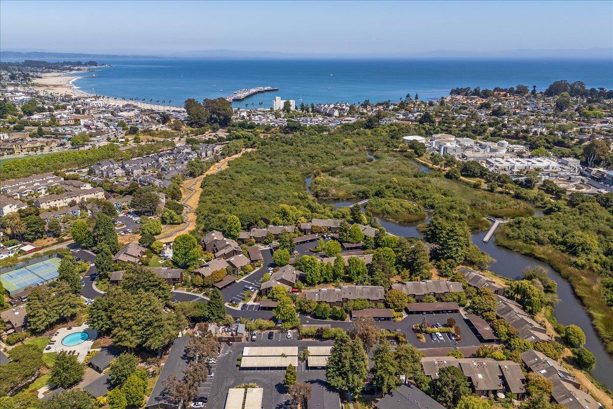 113 Tree Frog Lane Santa Cruz, CA 95060 - Photo 37 of 49 an aerial view of multiple house