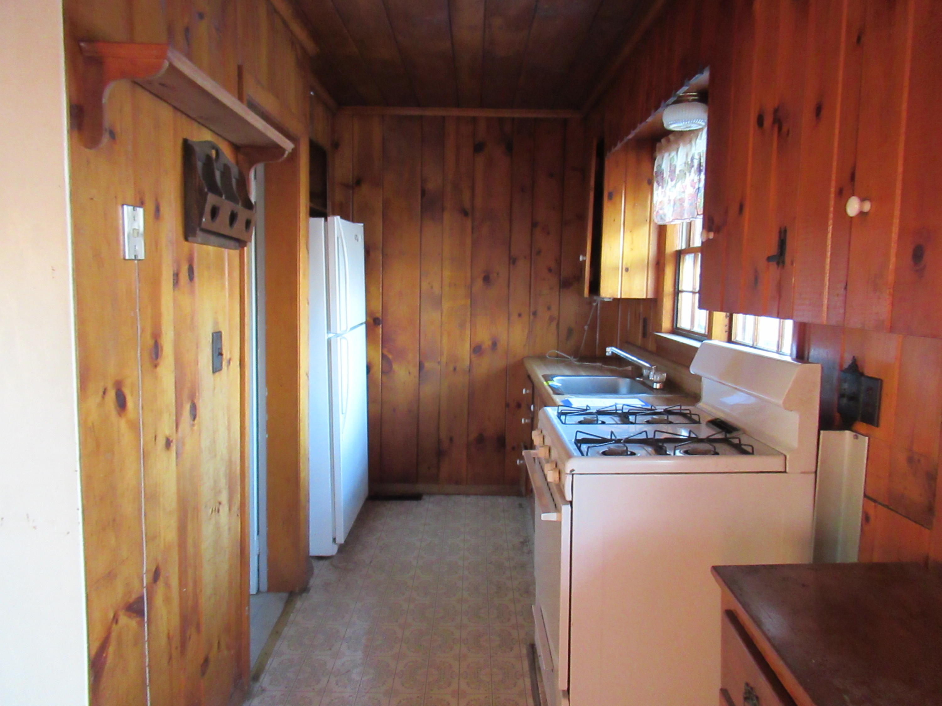341 Middle Road Dresden, ME 04342 - Photo 3 of 16 IMG_4178