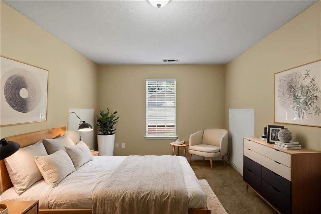 2795 Oxford Drive Decatur, GA 30034 - Photo 4 of 35