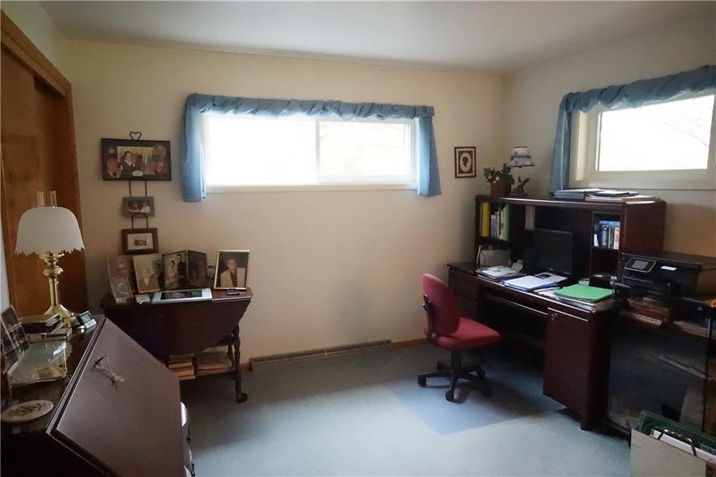 303 Old Plank Road Butler, PA 16002 - Photo 15 of 24
