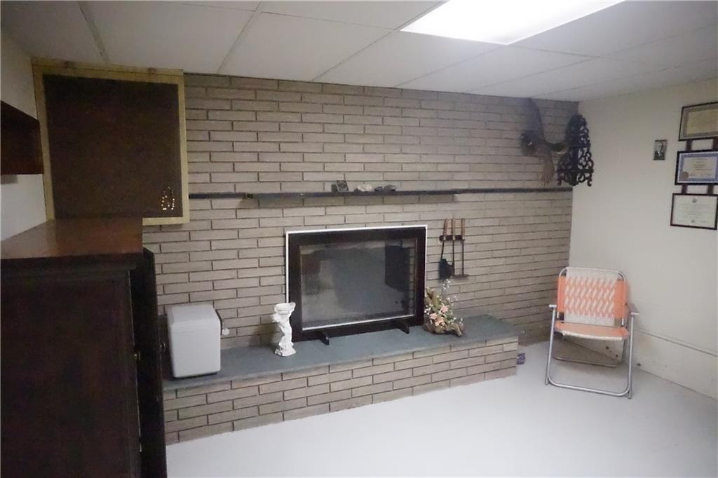 303 Old Plank Road Butler, PA 16002 - Photo 18 of 24