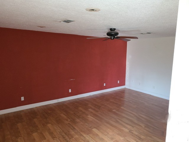 21788 Interstate 10 Vidor, TX 77662 - Photo 5 of 14 a view of a room with wooden floor