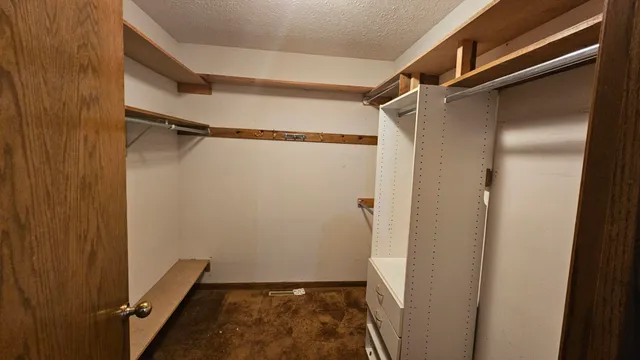 $249,900 | 4106 Eaton Drive, Rockford, IL 61114