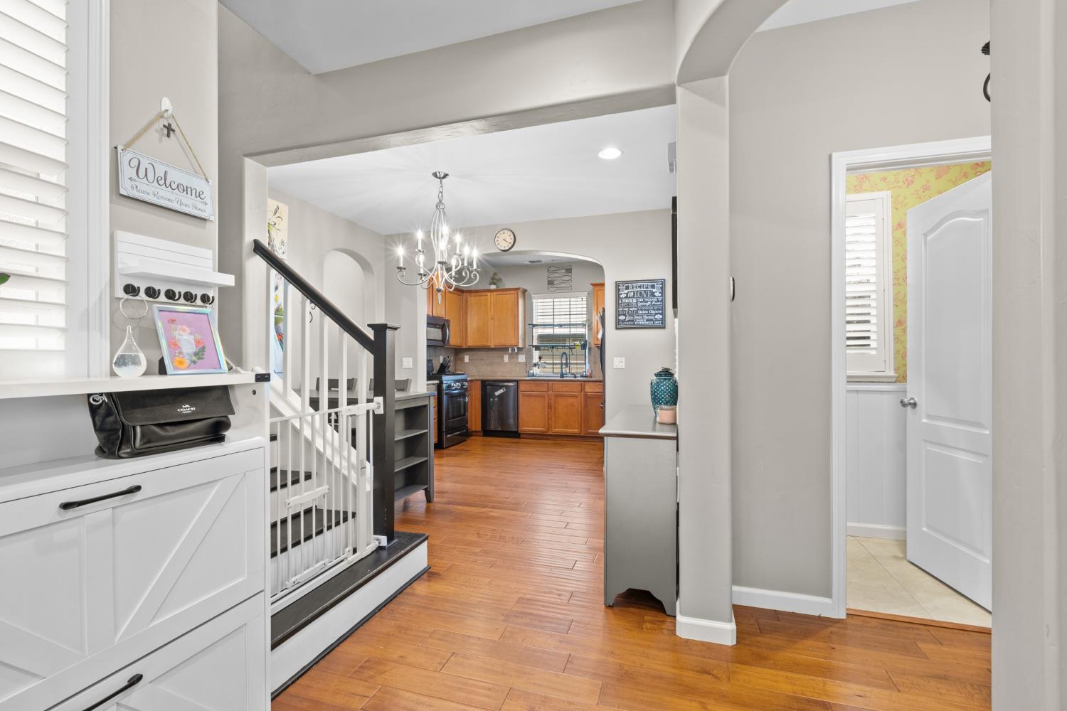 6107 RolkingHam Lane Orangevale, CA 95662 - Photo 8 of 35