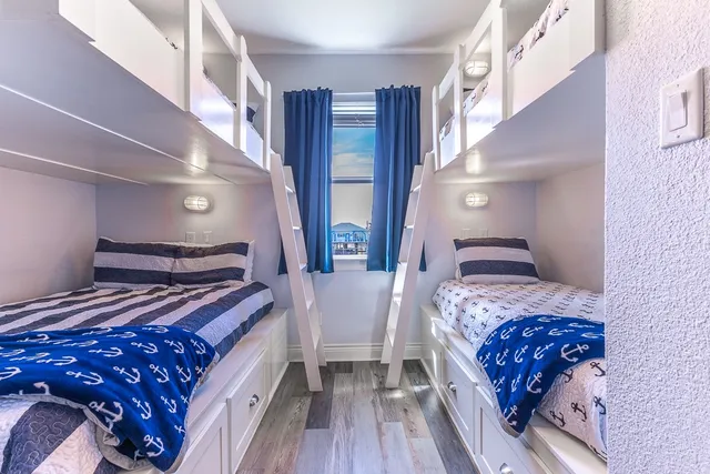 $525,000 | 13111 Buccaneer Parkway, Freeport, TX 77541