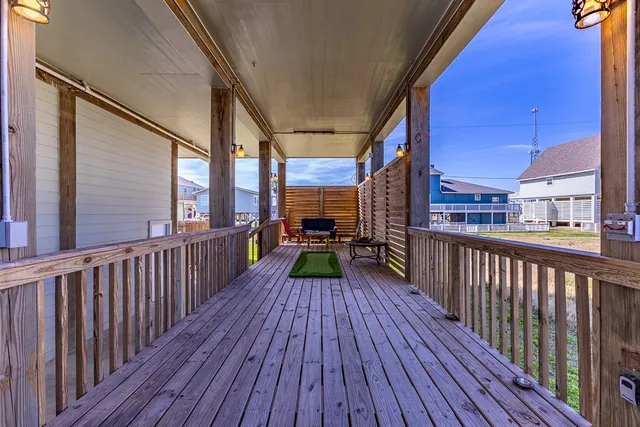 $525,000 | 13111 Buccaneer Parkway, Freeport, TX 77541