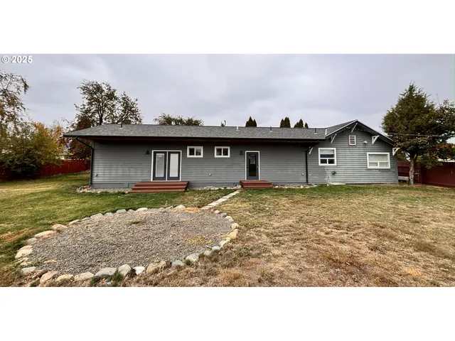 $459,000 | 701 Southeast Tacoma Avenue, Enterprise, OR 97828