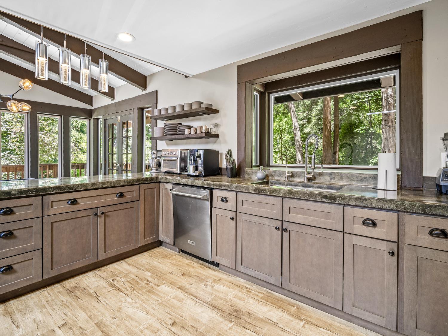 5011 Clear Creek Road Placerville, CA 95667 - Photo 11 of 72