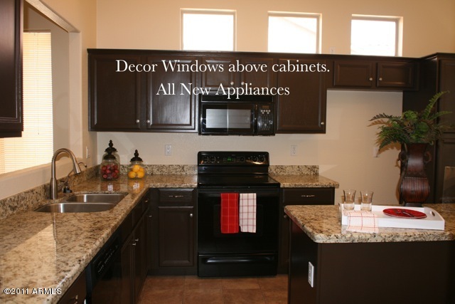 4458 East Walnut Road Gilbert, AZ 85298 - Photo 4 of 15 Kitchen 3