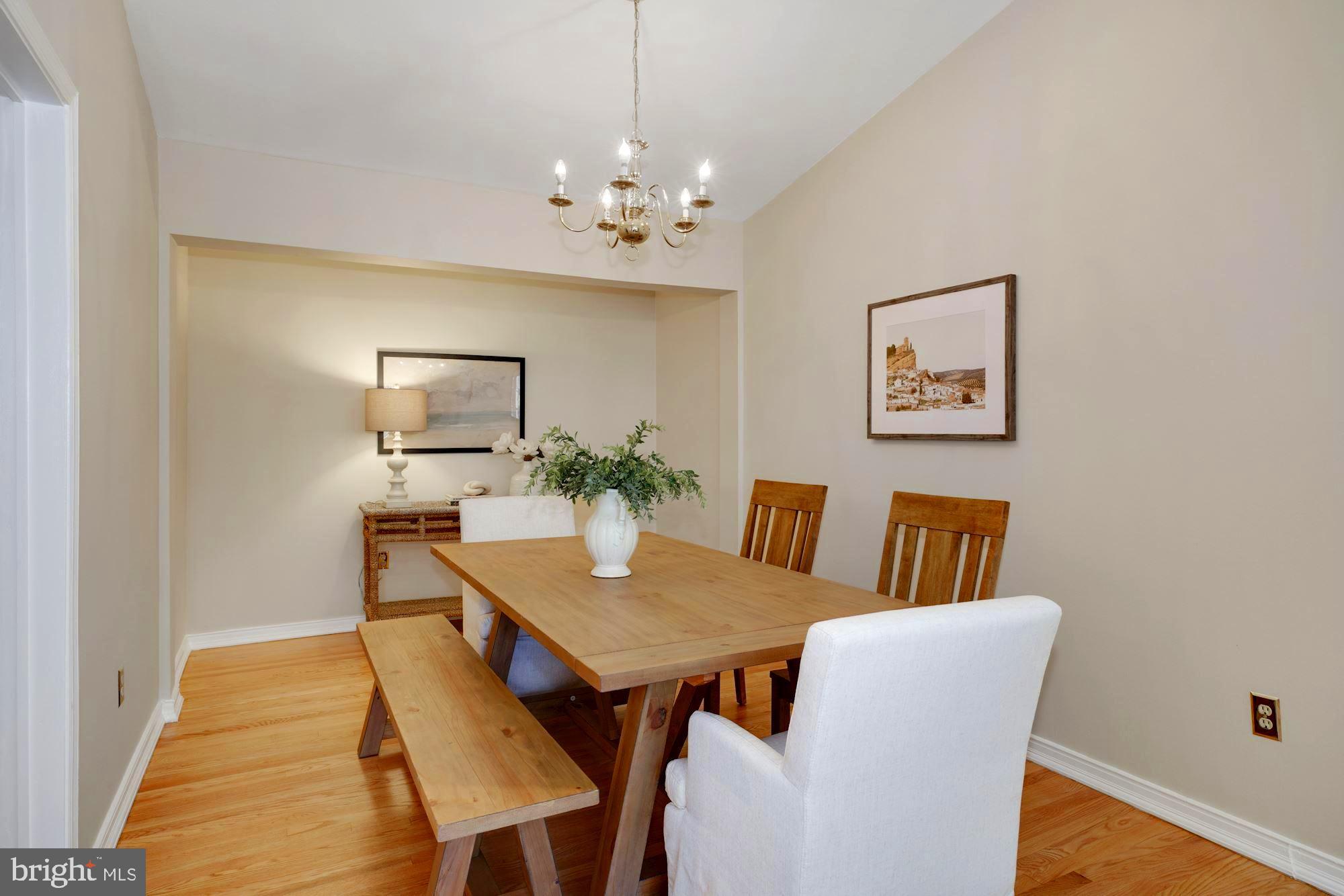 8703 Highgate Road Alexandria, VA 22308 - Photo 11 of 40 Newly painted rooms throughout