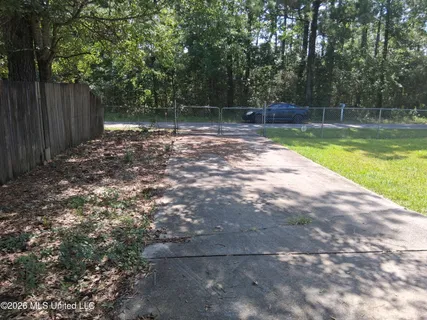 $140,000 | 8026 Royal Oak Road, Bay St. Louis, MS 39520