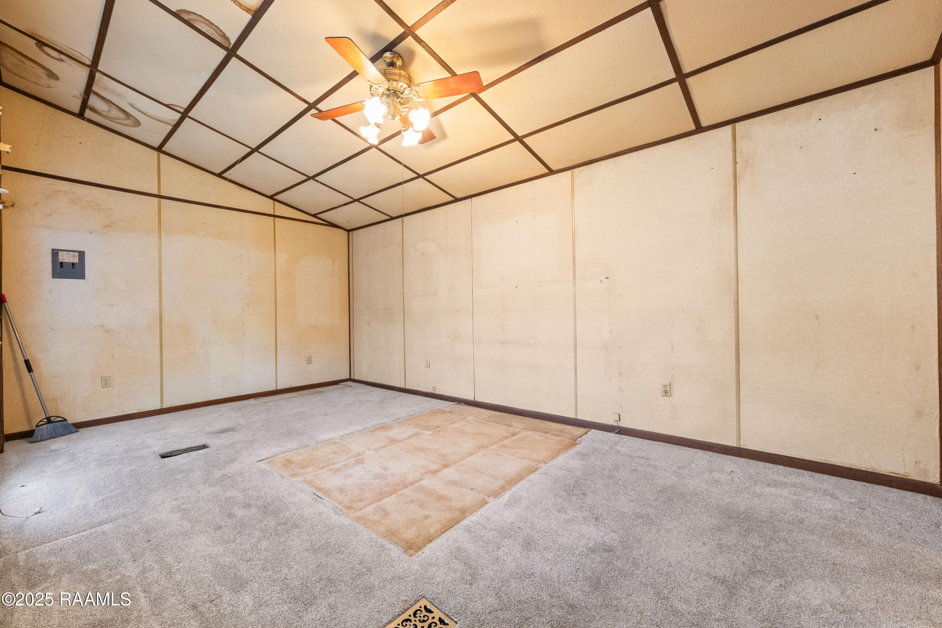 101 Rimrock Drive Lafayette, LA 70506 - Photo 6 of 34 101Rimrock-19