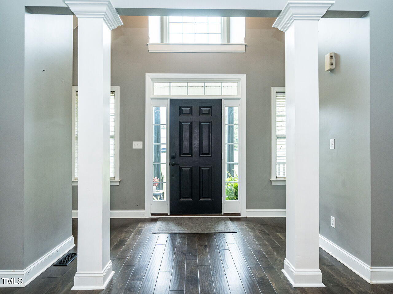 855 White Memorial Church Road Willow Spring, NC 27592 - Photo 6 of 34 004-1280x960-entry-foyer