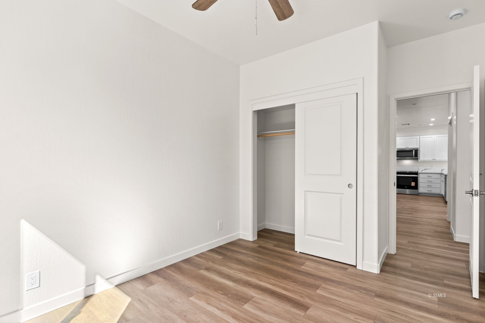 300 South Lincoln Street Ridgecrest, CA 93555 - Photo 21 of 36 Gallery Image 21