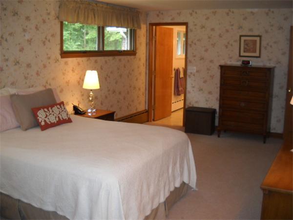 15 Harrington Ridge Road Sherborn, MA 01770 - Photo 22 of 29 Gallery Image 22