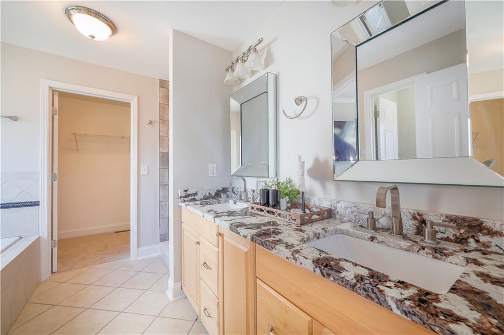 5997 Warpath Road Flowery Branch, GA 30542 - Photo 29 of 76