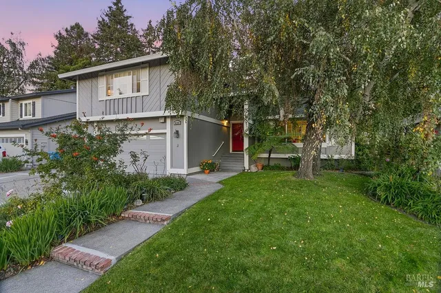 $850,000 | 6190 San Gabriel Place, Rohnert Park, CA 94928