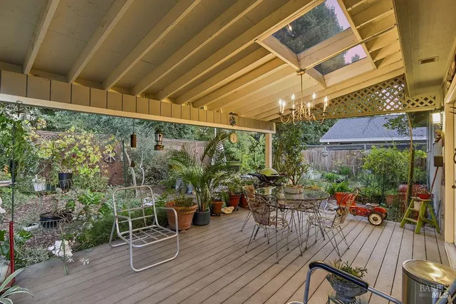 $850,000 | 6190 San Gabriel Place, Rohnert Park, CA 94928