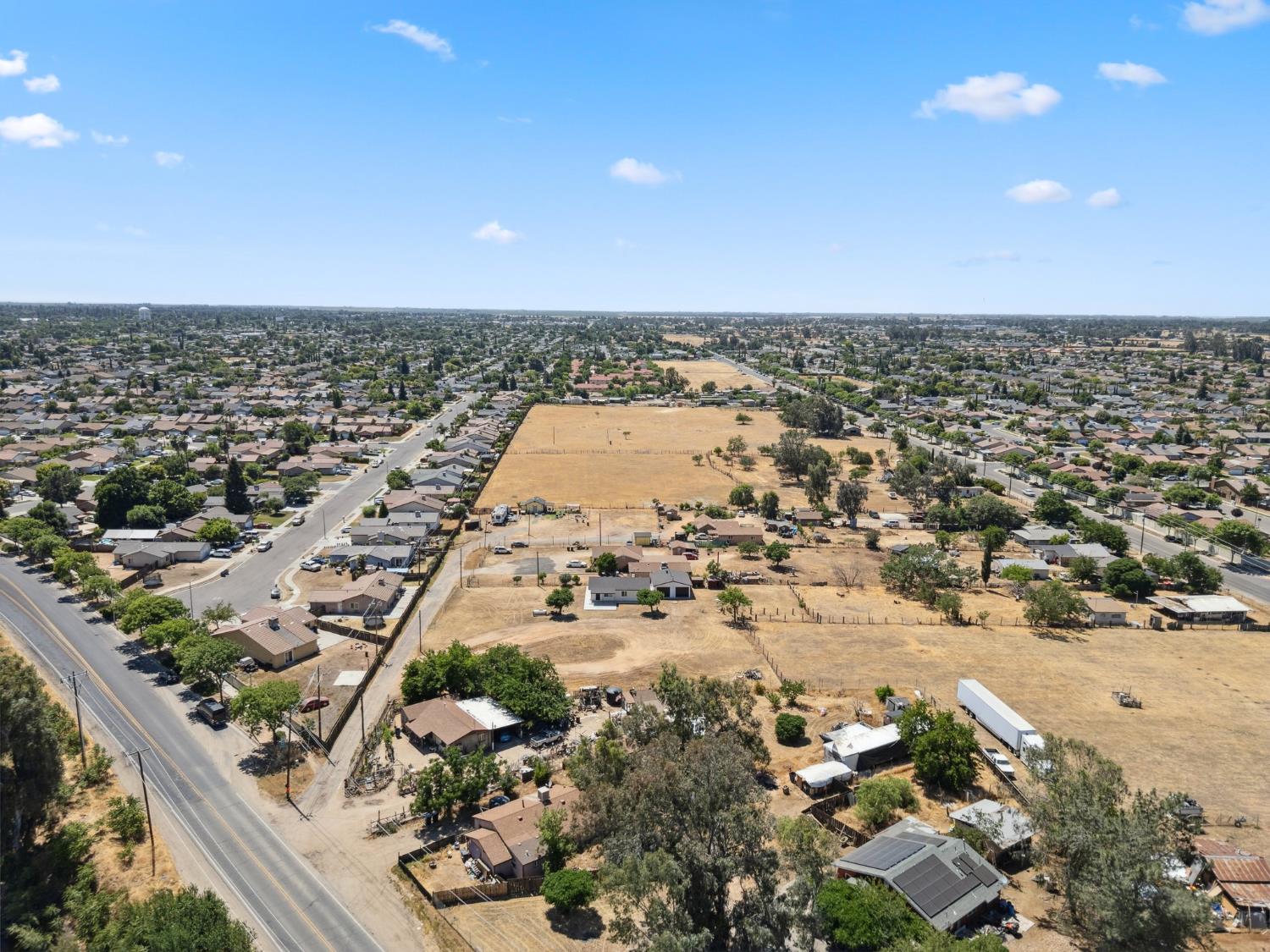 27747 Echo Road Madera, CA 93638 - Photo 28 of 38 an aerial view of a city