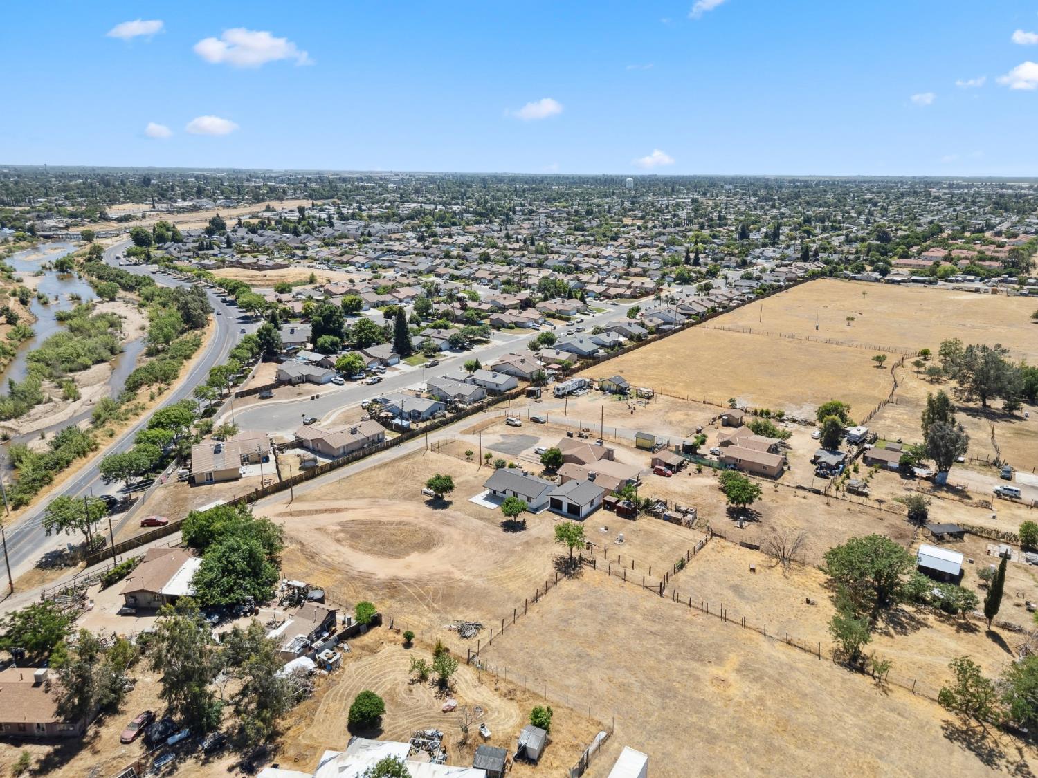 27747 Echo Road Madera, CA 93638 - Photo 31 of 38