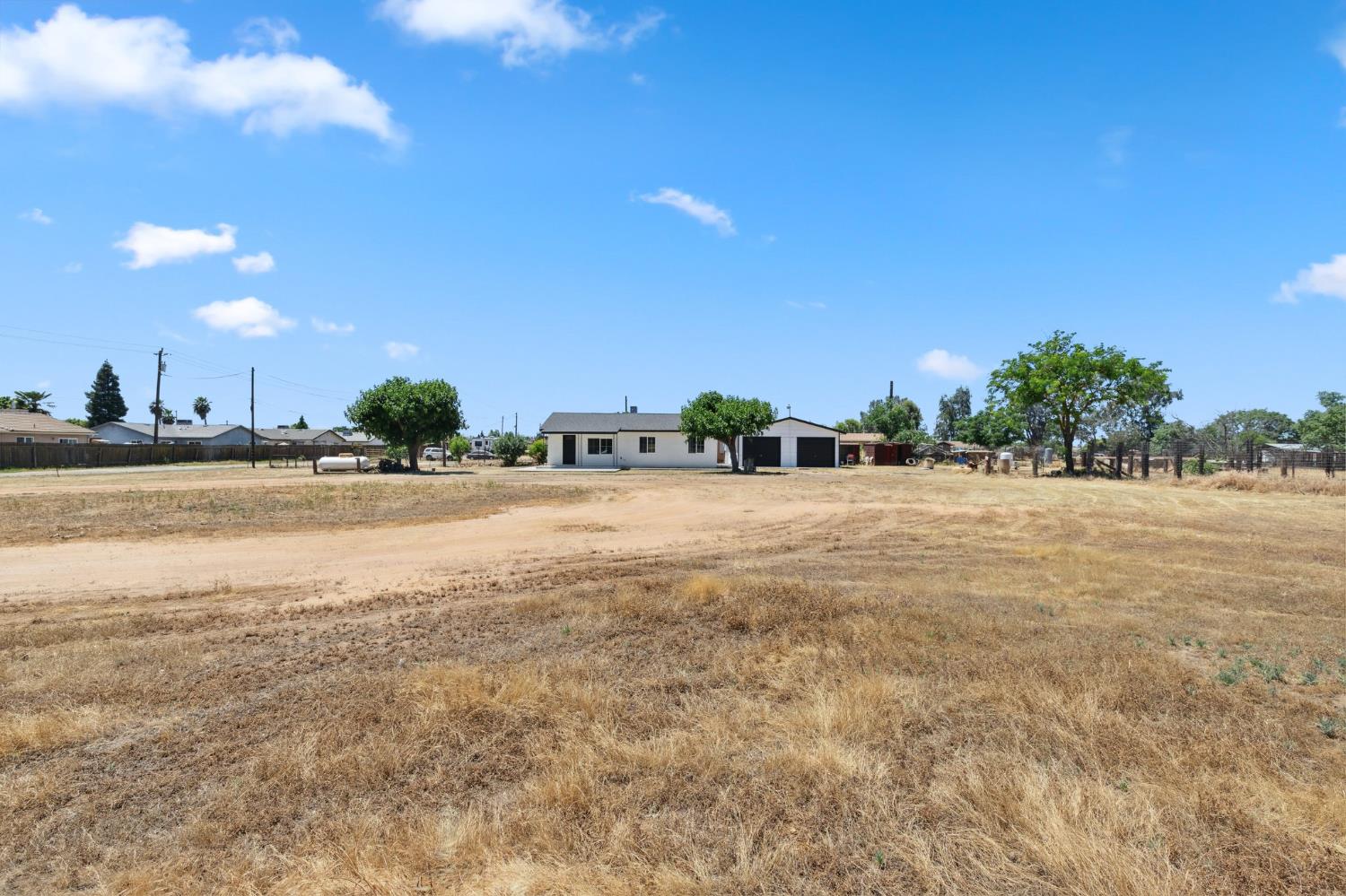 27747 Echo Road Madera, CA 93638 - Photo 7 of 38 a view of lake view