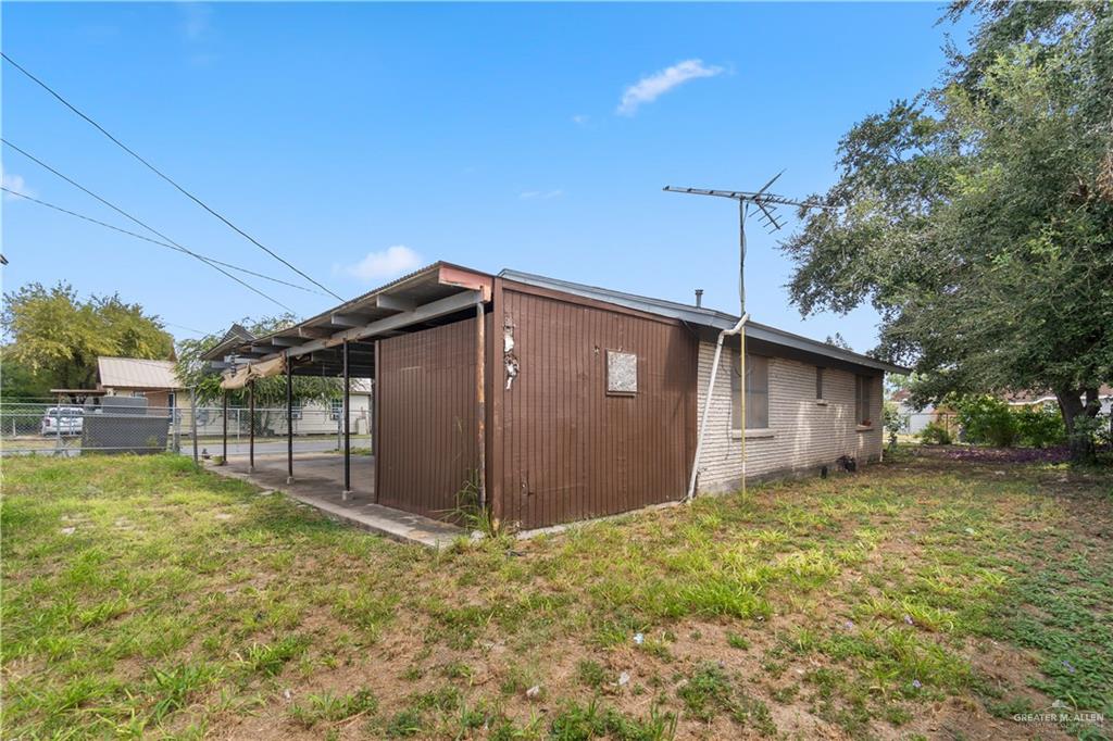 202 North Ester Street Edcouch, TX 78538 - Photo 12 of 13