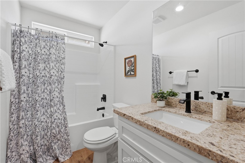 13119 Candlewood Road Apple Valley, CA 92308 - Photo 29 of 52