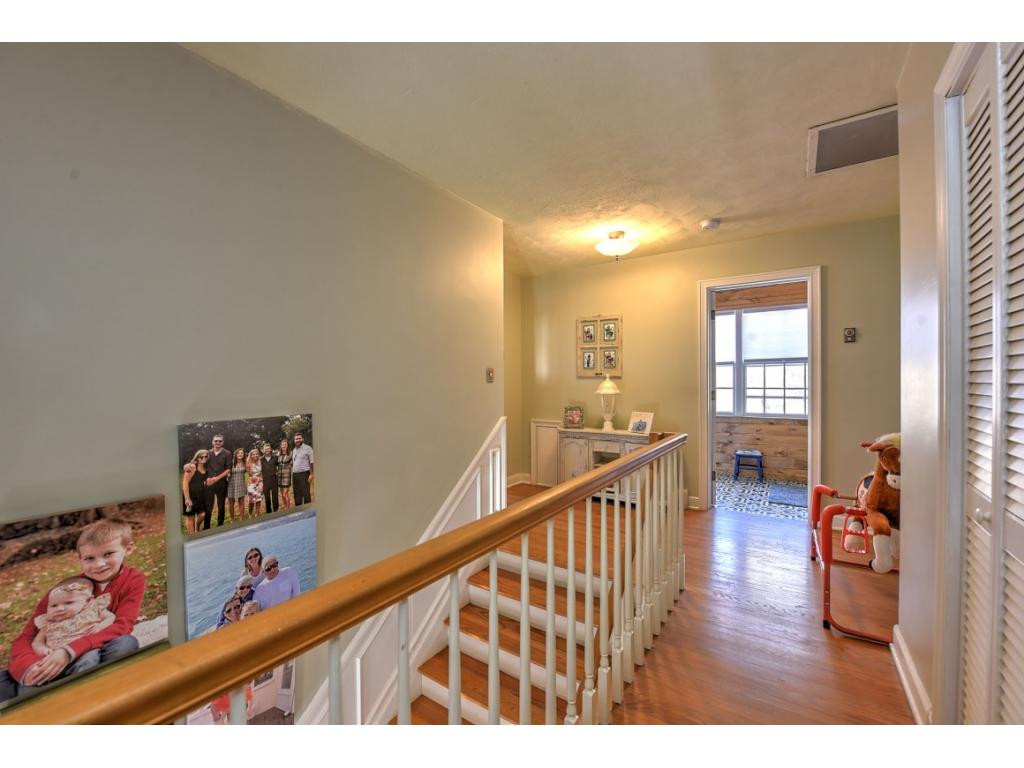105 Lick Meadow Road Bristol, TN 37620 - Photo 28 of 36 Photo 28