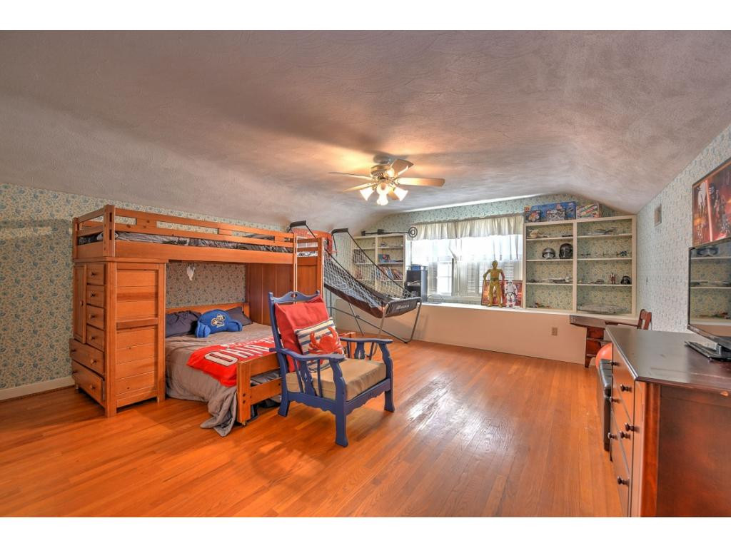 105 Lick Meadow Road Bristol, TN 37620 - Photo 29 of 36 Photo 29