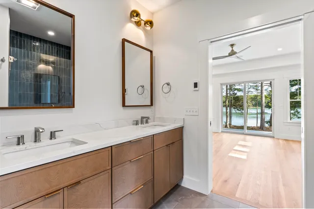 $1,925,000 | 30 Driftwood Tide Lane, Harpswell, ME 04079