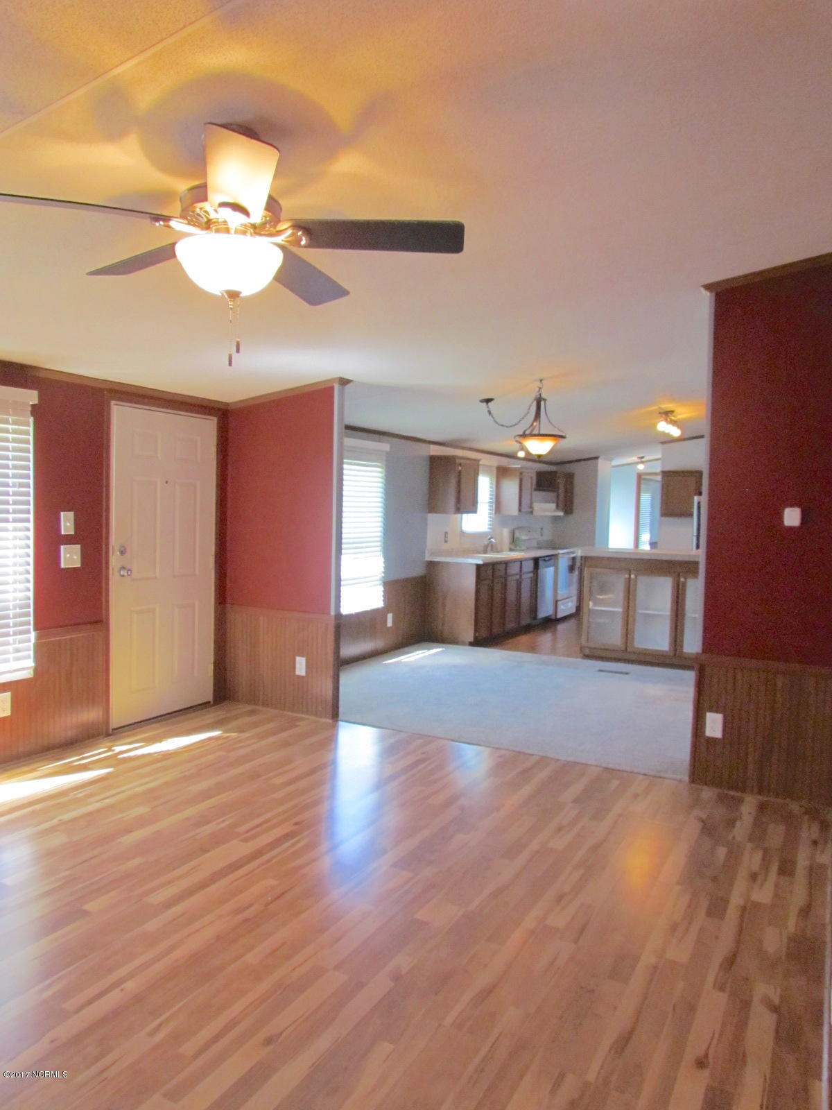 761 Old Snow Hill Road Ayden, NC 28513 - Photo 5 of 35 2017-05-02 02.39.27