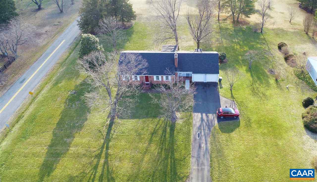 803 Woodlands Road Charlottesville, VA 22901 - Photo 2 of 15 a view of yard