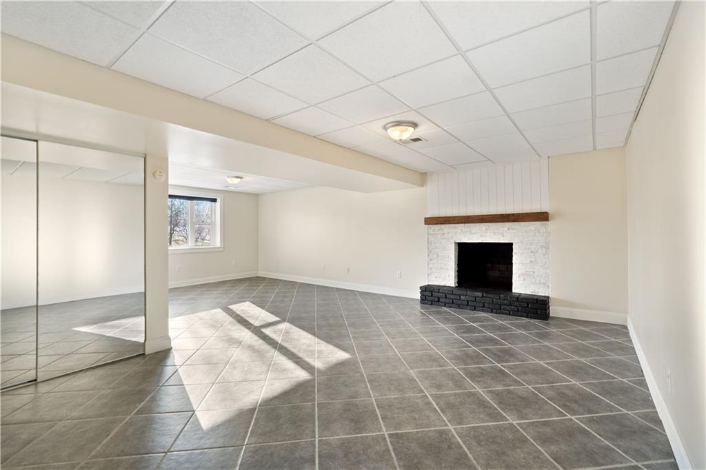 1370 Parkway Road Pittsburgh, PA 15237 - Photo 21 of 27 Gallery Image 21