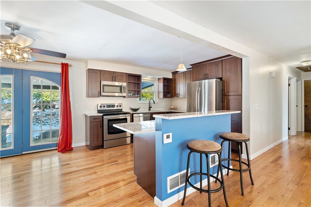 1370 Parkway Road Pittsburgh, PA 15237 - Photo 7 of 27 Gallery Image 7