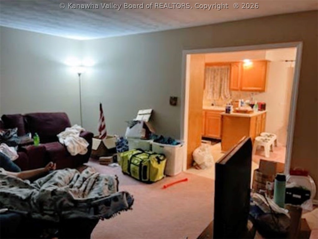 824 30th Street Point Pleasant, WV 25550 - Photo 2 of 8 Living Room