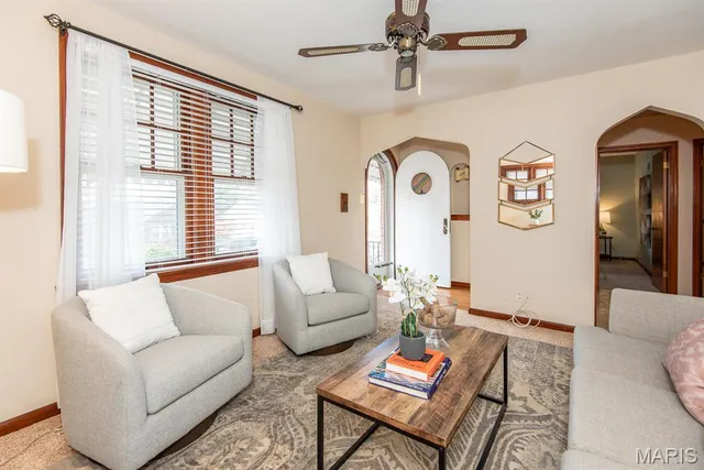 $189,900 | 709 Karlsruhe Place, St. Louis, MO 63125