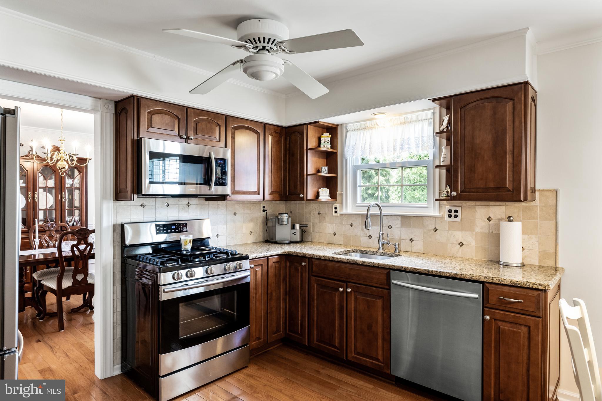 27 Nottingham Road Marlton, NJ 08053 - Photo 14 of 38