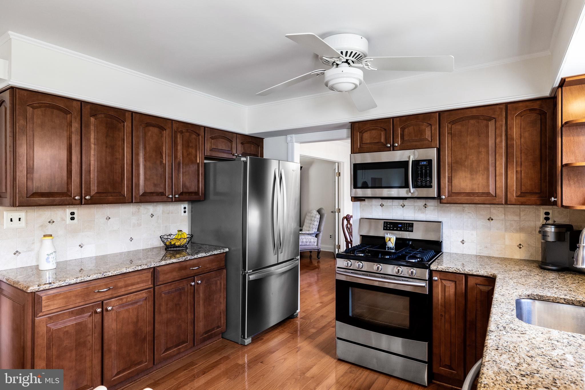 27 Nottingham Road Marlton, NJ 08053 - Photo 15 of 38