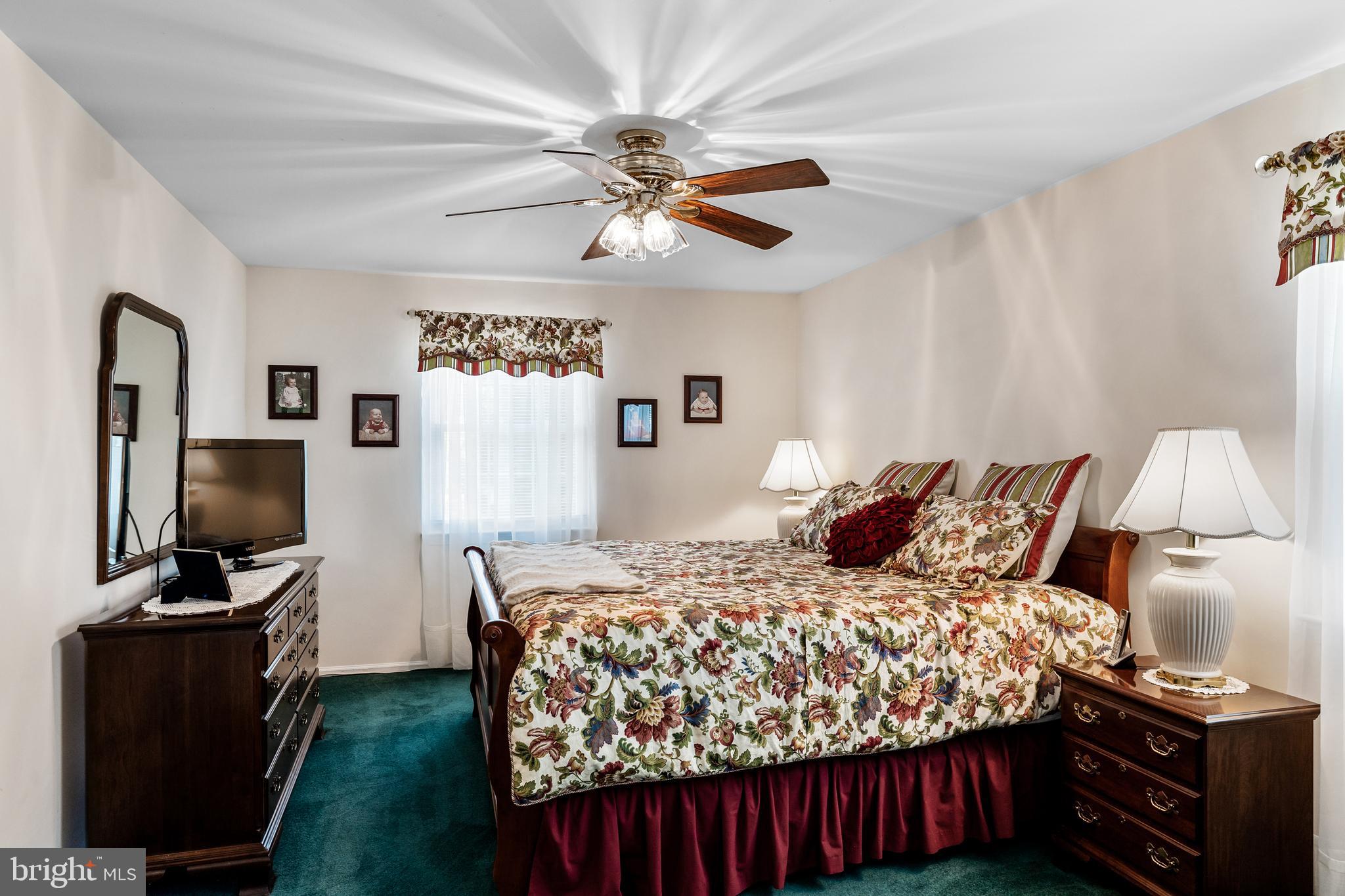 27 Nottingham Road Marlton, NJ 08053 - Photo 23 of 38