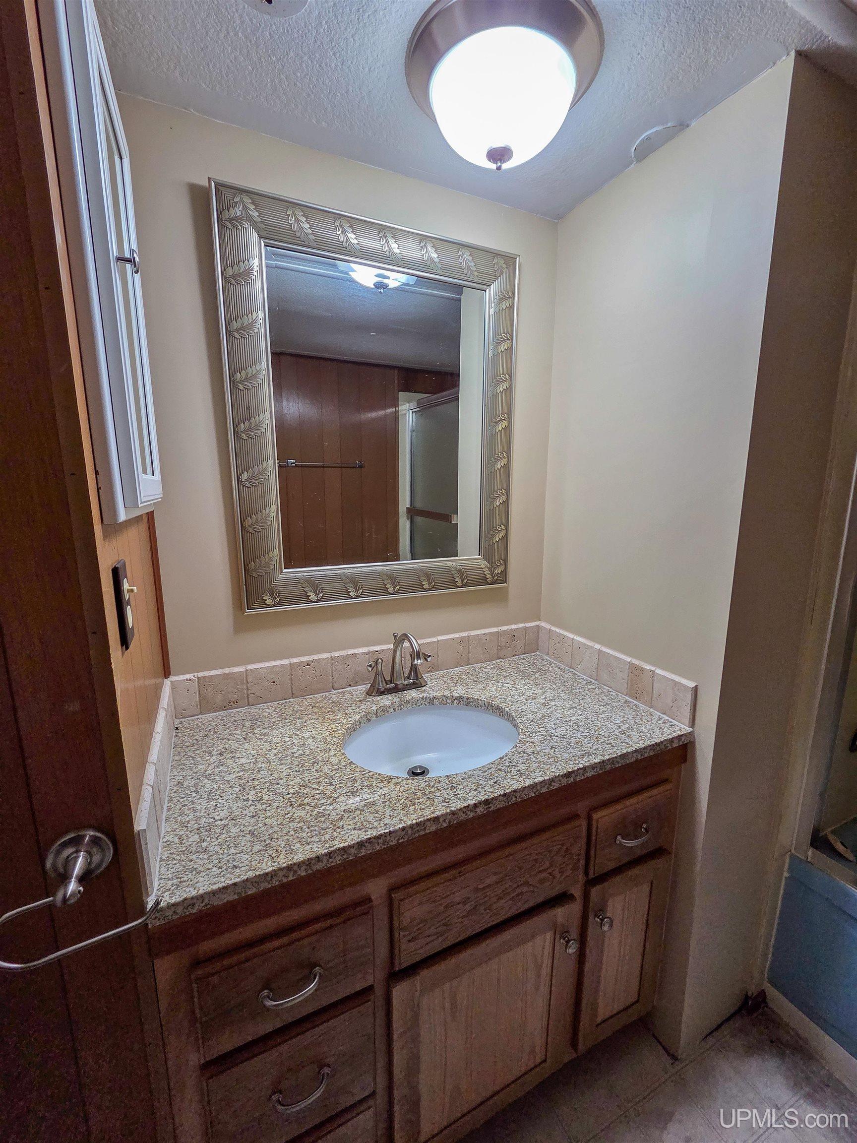 9970 Graves Road Manistique, MI 49854 - Photo 10 of 29 Gallery Image 10