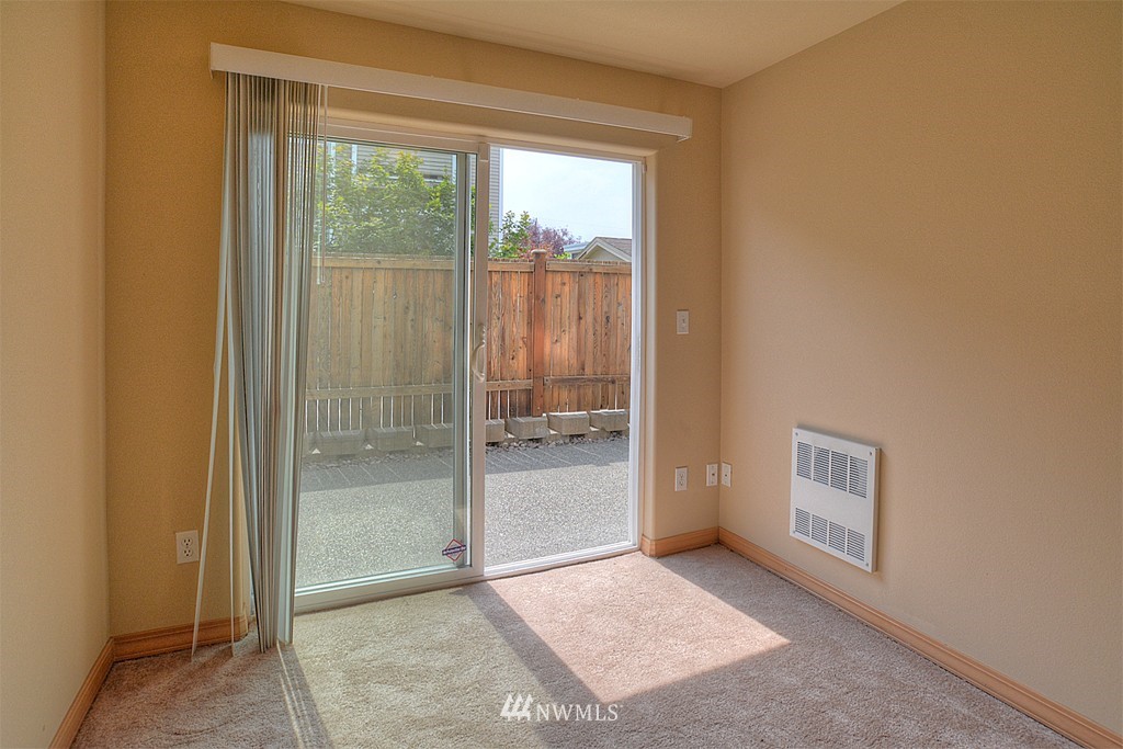 1139 North 94th Street, Unit A Seattle, WA 98103 - Photo 11 of 14