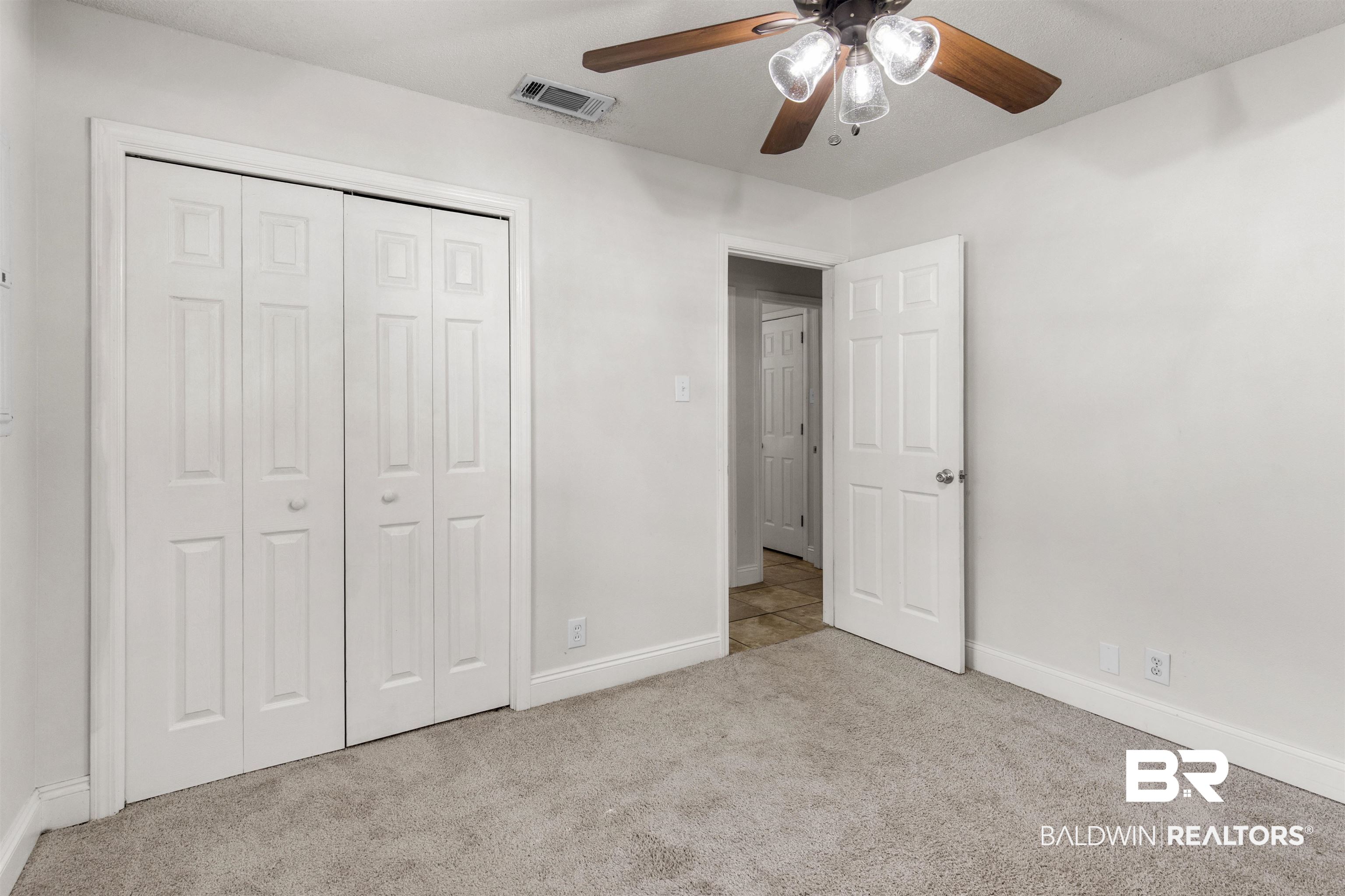 5524 Overlook Road Mobile, AL 36618 - Photo 15 of 21